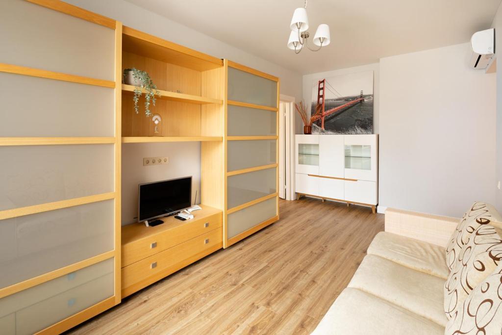 Cozy 2 Bedroom Apartment In Riga Centre Extérieur photo